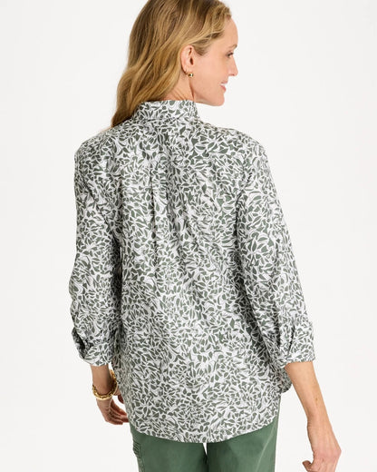 Chico's | Printed No Iron Stretch Shirt/ Kelp Forest