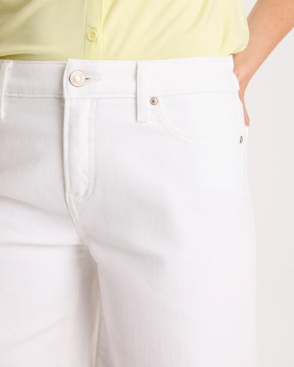Chico's | Girlfriend Slim White Jean Shorts/ Alabaster