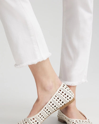 Chico's | Girlfriend Frayed Cropped No Stain Jeans/ Alabaster