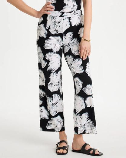 Chico's | Travelers™ Knit Abstract Floral Cropped Pants/ Black