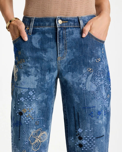 Chico's | Relaxed Embroidered Boyfriend Jean/ Daphne Indigo