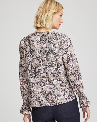 Chico's | Bloom Crinkle Bodre Top/ Graphite Gray